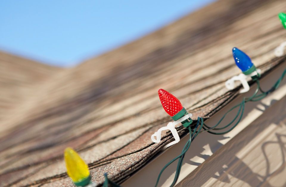 avoiding christmas season roof damage